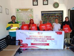 Semarak HUT RI ke-81, PT SCM dan Kontraktor Bagikan Paket Sembako di Wilayah Lingkar Tambang